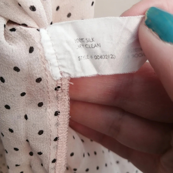 Club Monaco 100% Silk Semi Sheer Pink Black Polka Dot Button Up Blouse Small - Picture 11 of 14